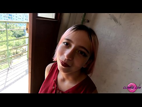 ❤️ Ikasle sentsuak arrotz bat zurrupatzen du kanpoaldean - Cum On His Face ❤❌ Errusiar porno %eu.basseyn-vsem.ruan ❌️